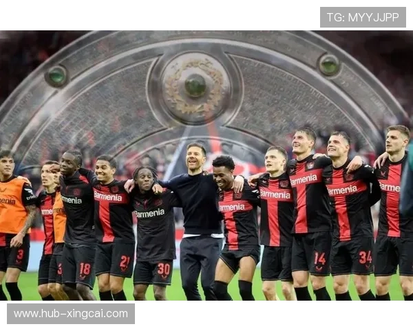 哈维阿隆索重塑勒沃库森三中卫站位体系让边翼卫职责分工更加鲜明高效
